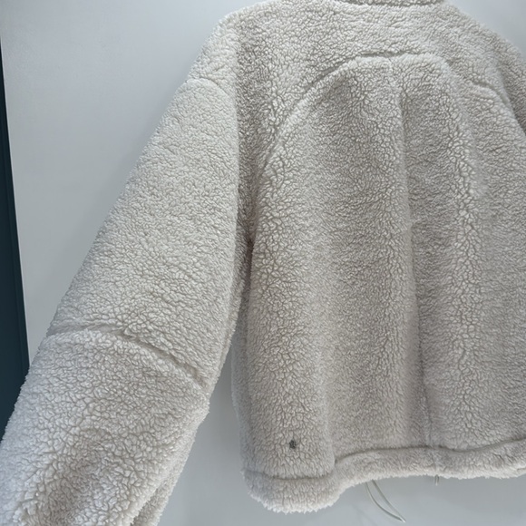 Lululemon Cinchable Fleece Zip Up NWT - Picture 8 of 10